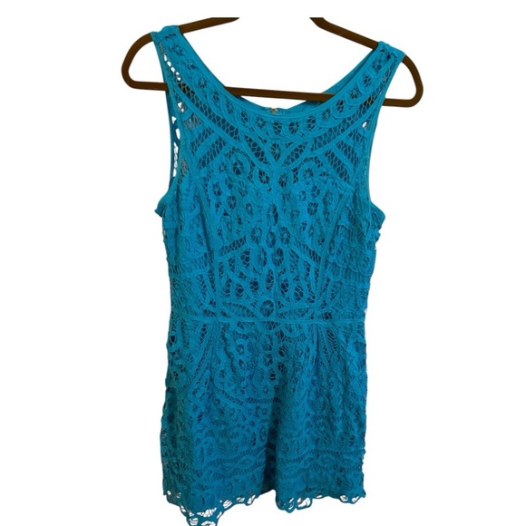 Lilly Pulitzer Dresses & Skirts - Lily Pulitzer Blue Lace Tank Top Shift Dress